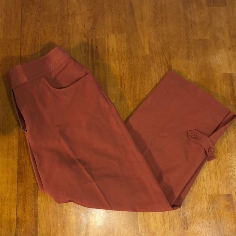 Like new stretchy‎ pleated pants